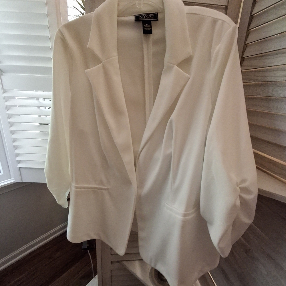 White Relaxed Fit Blazer Lightweight Modern